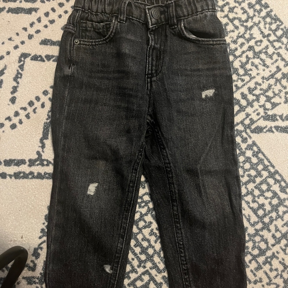 toddler ZARA distressed denim jeans
